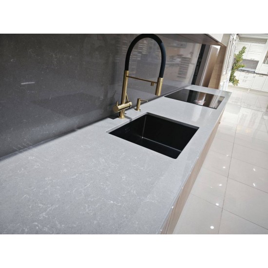 R403 / RM403 Скалы Карелии