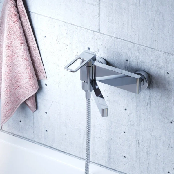 Смеситель для ванны IDDIS Slide со скрытым изливом хром SLISB00i02WA