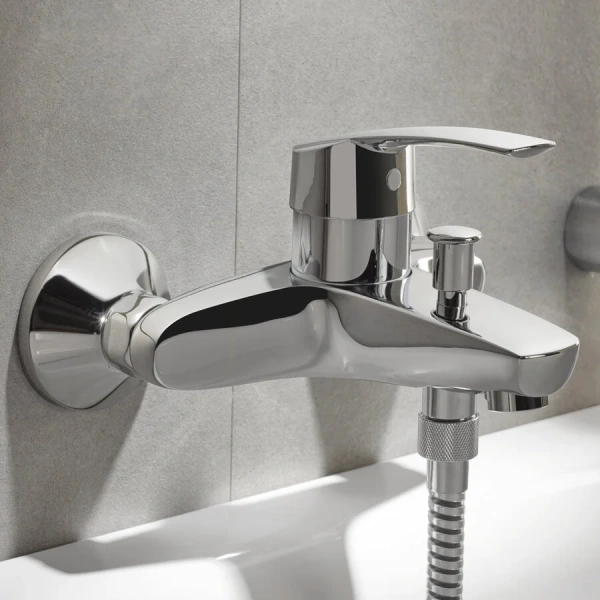 Смеситель для ванны Grohe Eurosmart хром 33300002