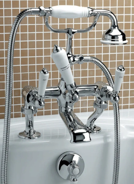 Смеситель для ванны Devon & Devon Dandy хром MARF40BCR