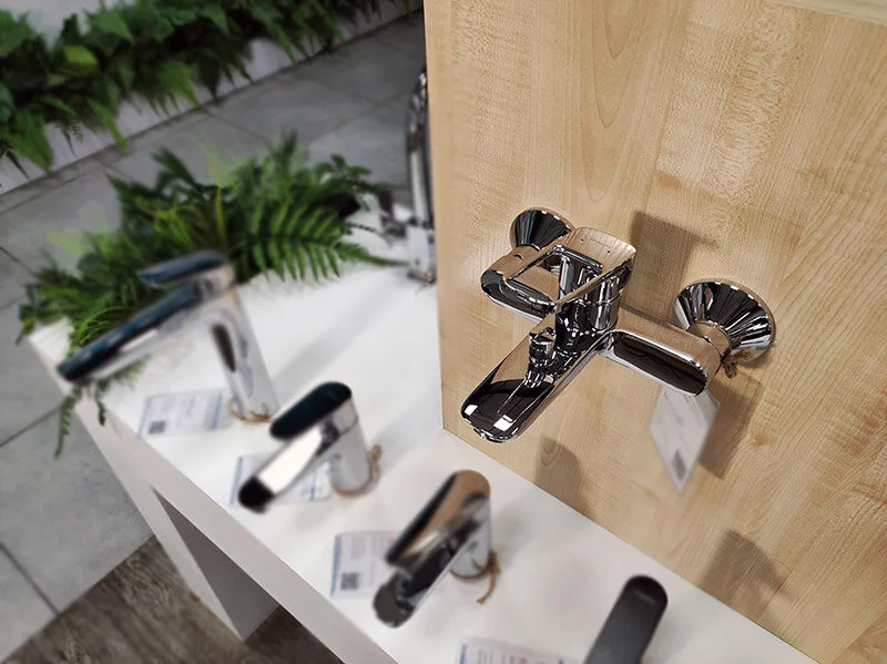 Смеситель для ванны Hansgrohe Logis Loop рукоятка петля 71244000